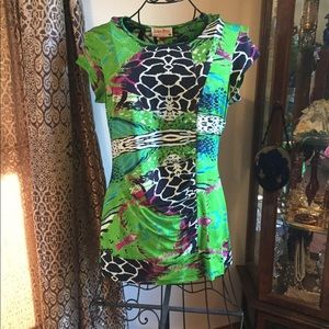 Tango mango-green, Black & white top